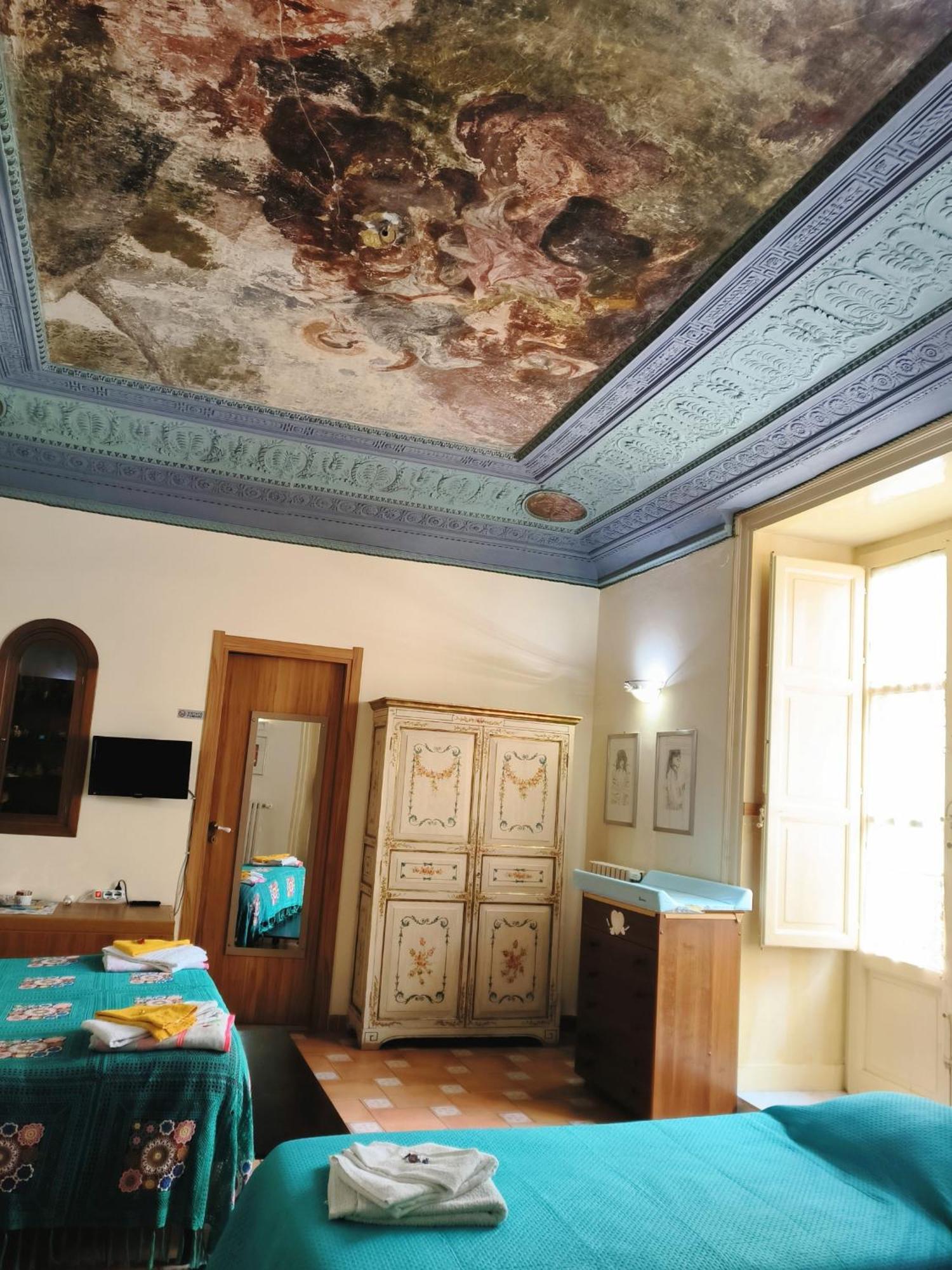 Vittorio Emanuele Rooms Di Prinzi Palermo Luaran gambar